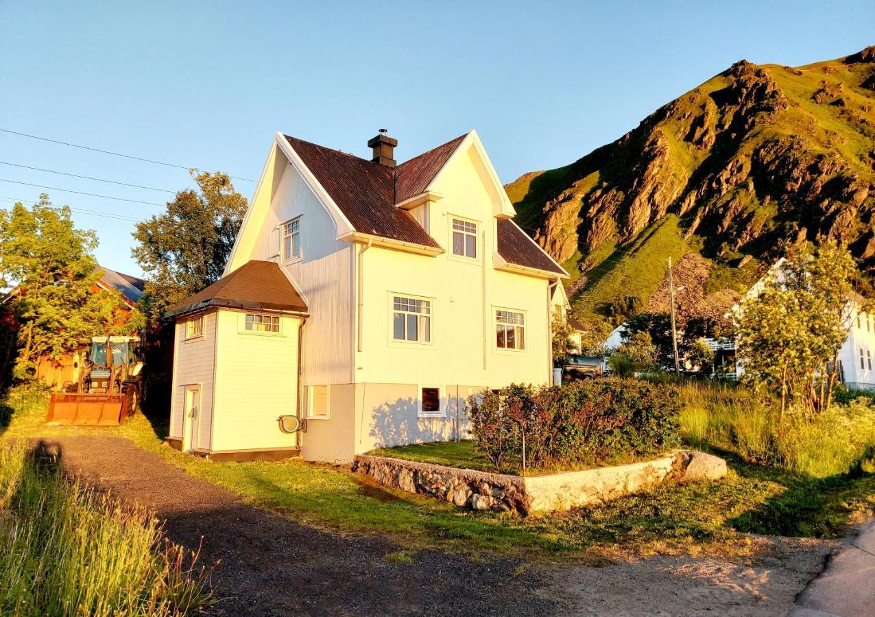 バルスタ Solrik Beliggenhet I Lofotens Storste Fiskevaerヴィラ エクステリア 写真